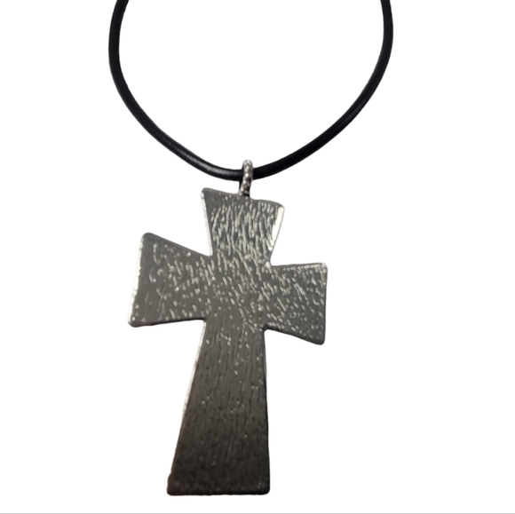 Fashion Cross Stone and Rhinestone Necklace - Picture 6 of 6